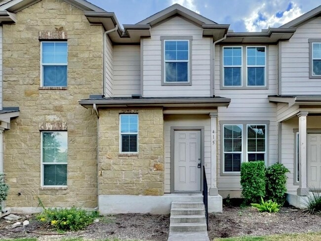 Building Photo - 415 Crater Lake Dr