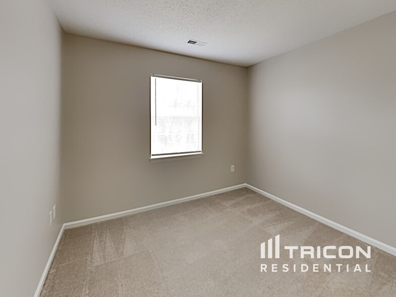 Building Photo - 5704 Ebley Ln