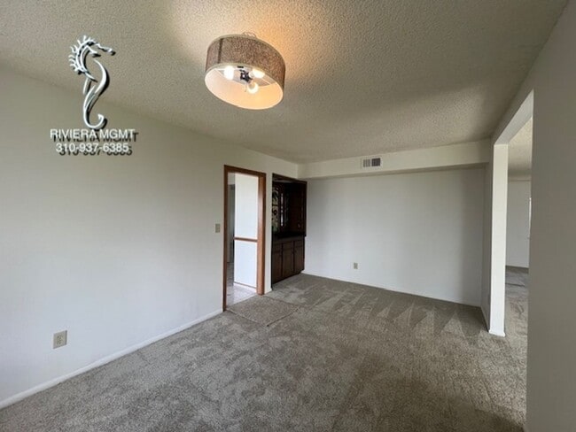 Building Photo - 5 bedroom 4 bath in Rancho Palos Verdes