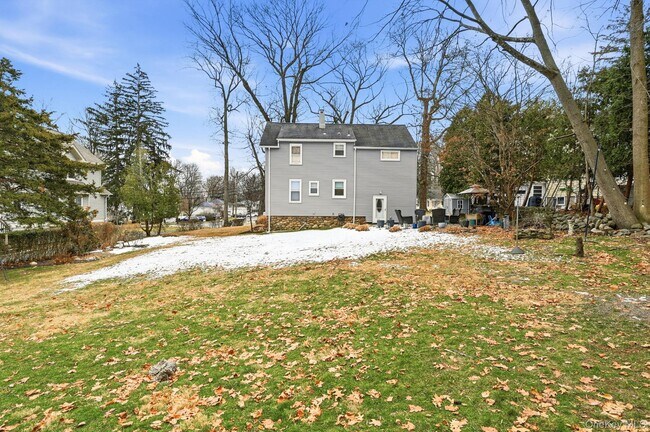 Building Photo - 359 Orangeburg Rd