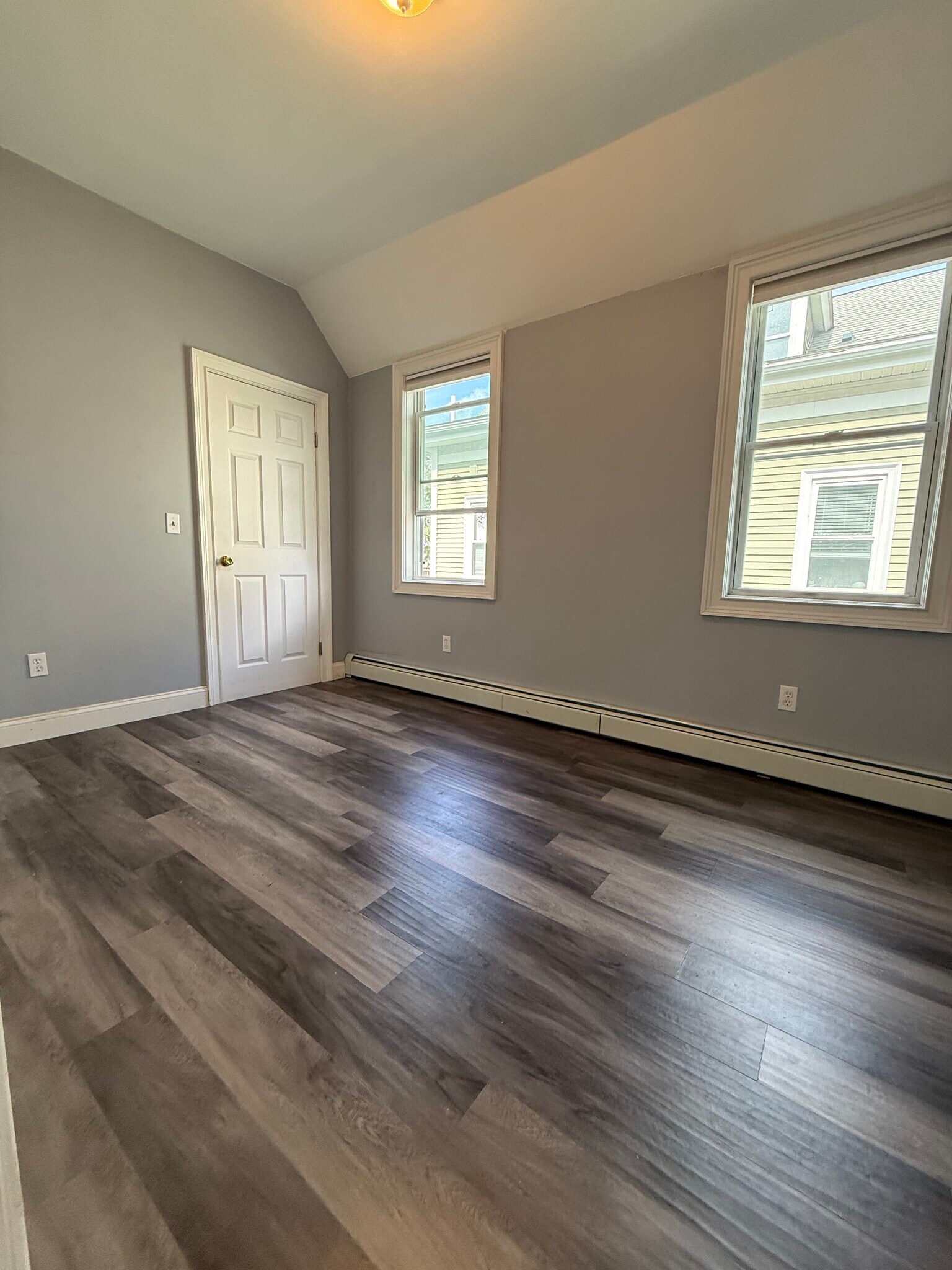 Building Photo - 173 Orms St