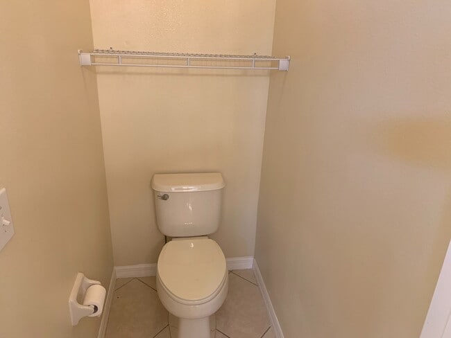 Building Photo - WATERS EDGE/LK NONA-8641 Bradleys Landing St Orlando FL 32827