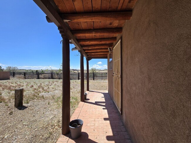 Building Photo - 27633 W Frontage Rd