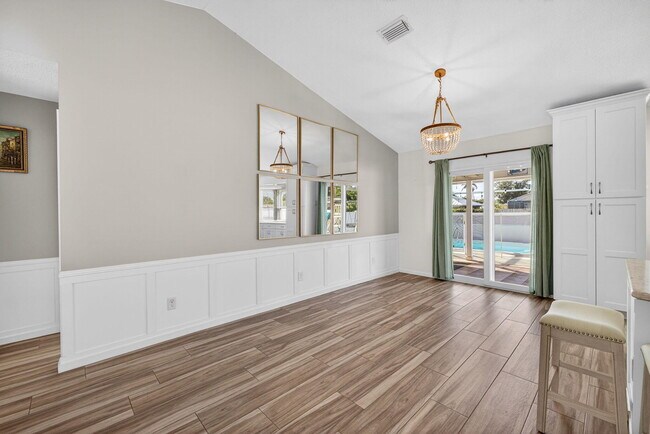 Building Photo - 341 11th Ave