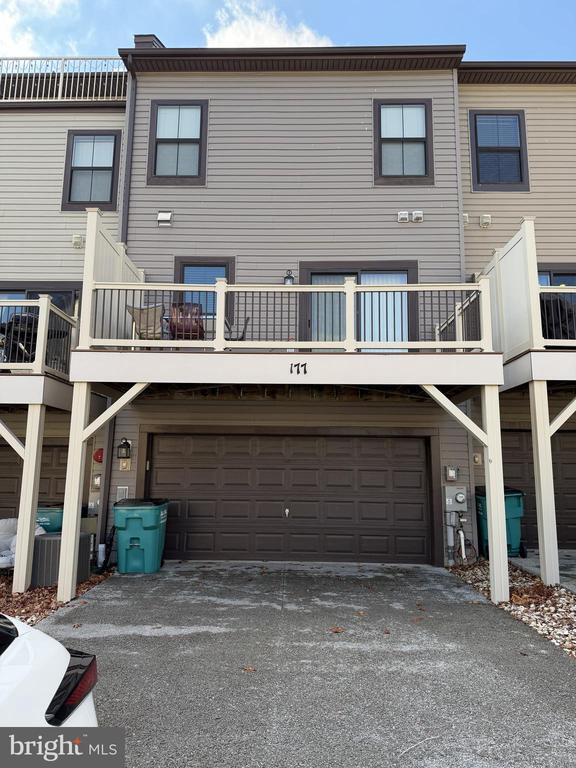 Building Photo - 177 Green Poplar Loop