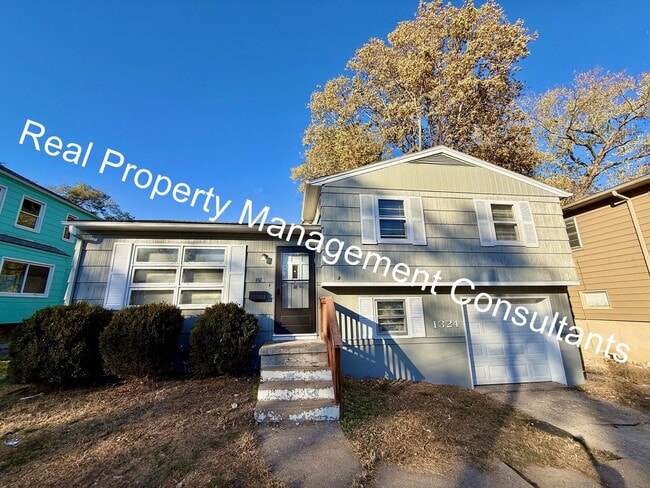 Building Photo - $500 Rent on 3 Bedroom Home
