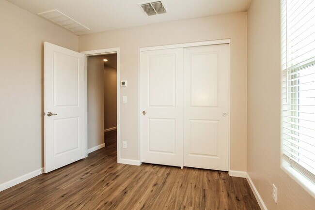 Building Photo - 8225 W Illini St