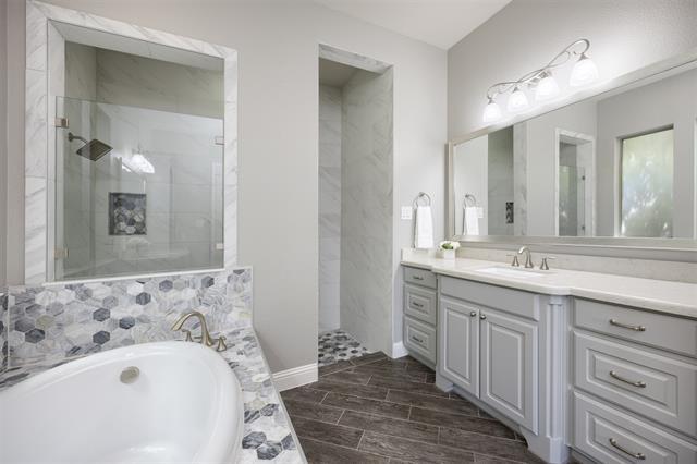 Building Photo - 1336 Grassland Dr