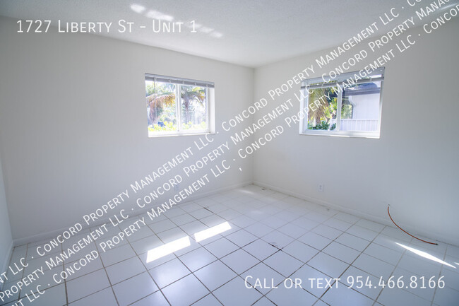 Building Photo - 1727 Liberty St