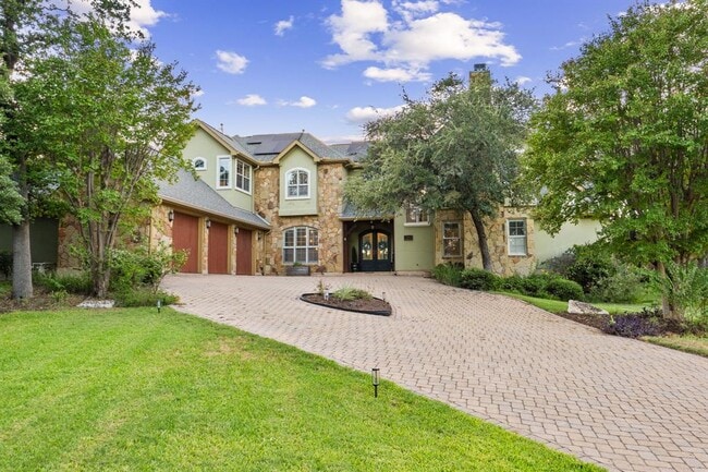 Building Photo - 7228 Oak Shores Dr