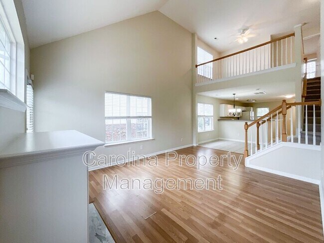 Building Photo - 217 Arlington Downs Blvd