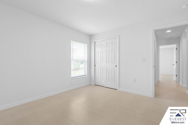 Building Photo - 6 Sellner Pl