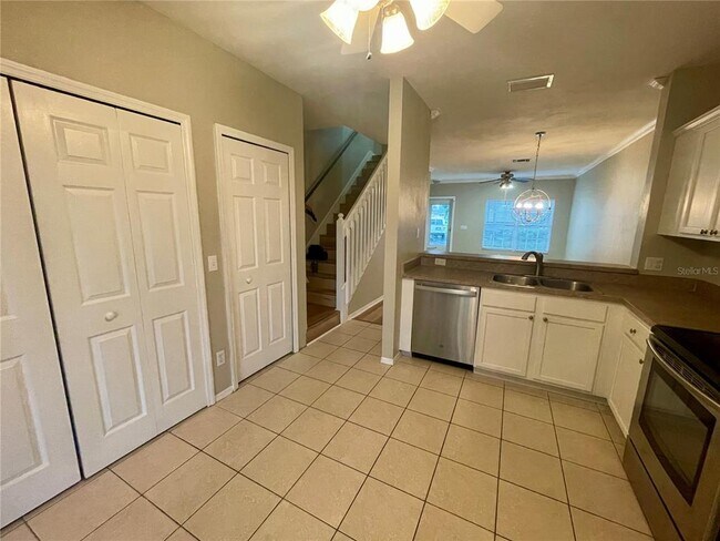 Building Photo - 5032 Misty Canal Pl
