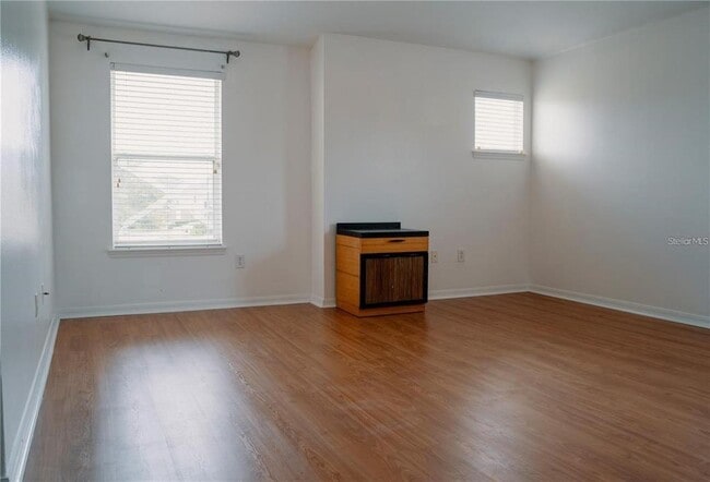 Building Photo - 2018 Estancia Cir