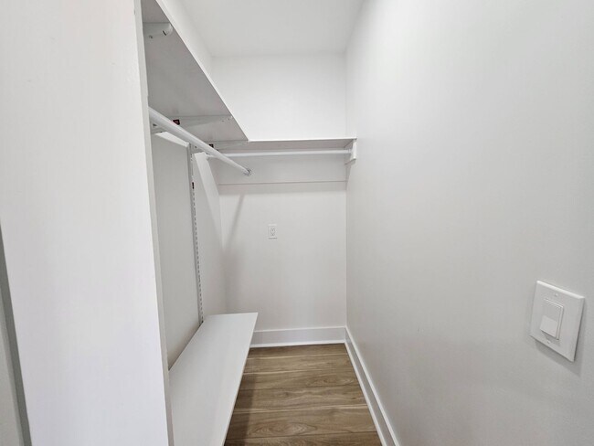 Building Photo - Amazing 3 bedroom 2.5 bath House for Rent ...