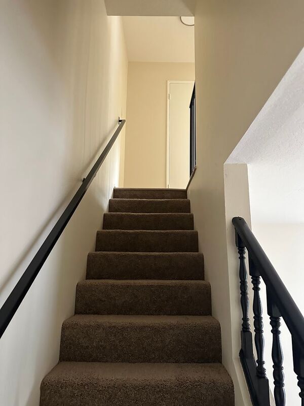 Building Photo - 2323 Del Mar Rd