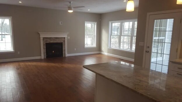 Family Room 2 - 40 Green St