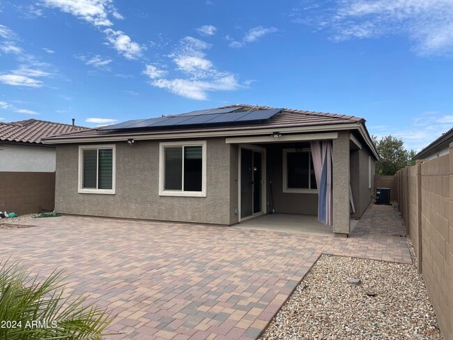 Building Photo - 16607 W Mescal St