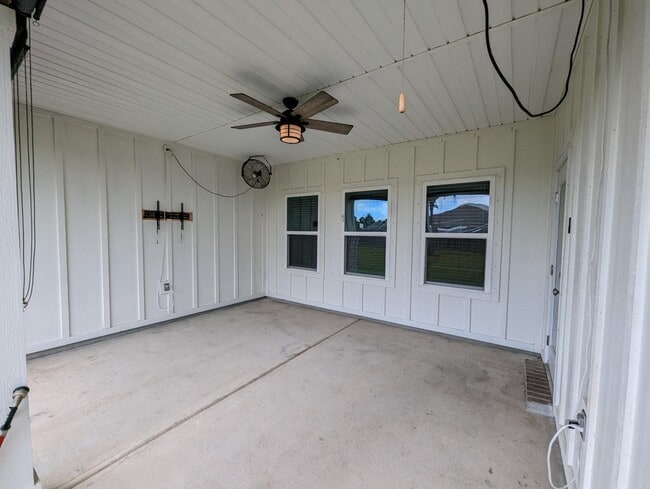 Building Photo - 2379 Cloudberry Dr