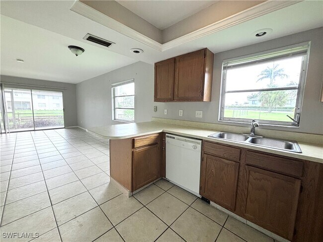 Building Photo - 1107 SE 46th Ln