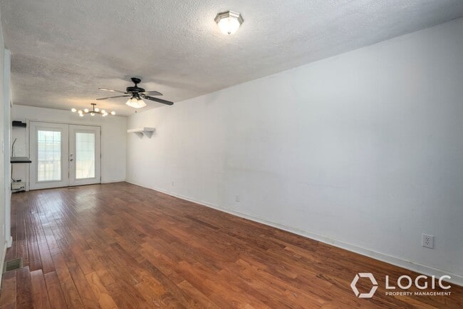 Building Photo - Home in Manti