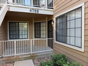 Building Photo - 4799 White Rock Cir