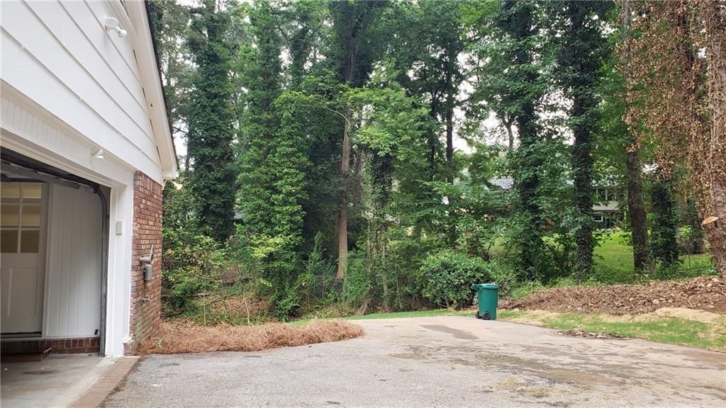 Building Photo - 2134 Masonwood Cir SW