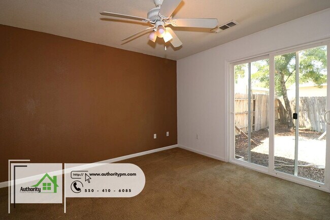 Building Photo - 1108 Grange St