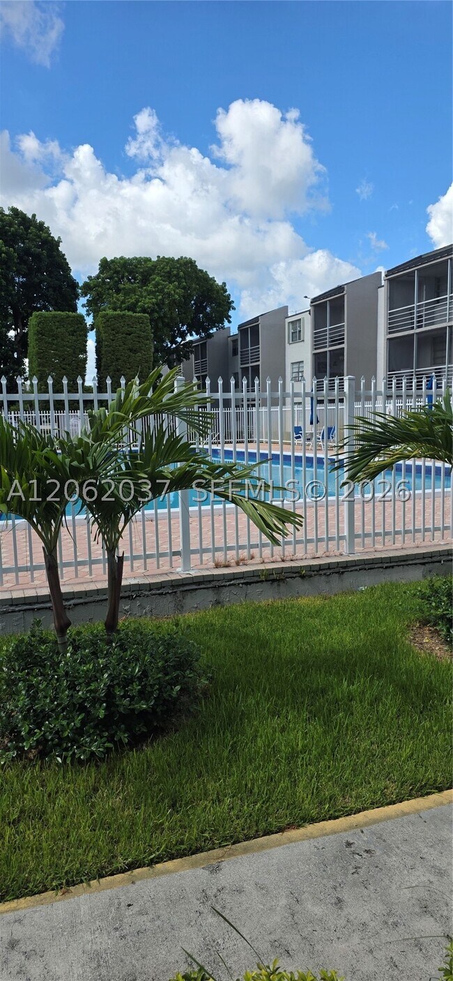 Building Photo - 14175 SW 87th St