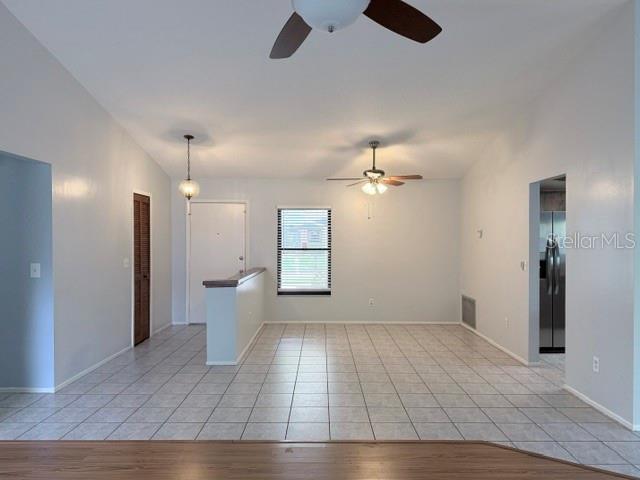 Building Photo - 298 Quail Ct