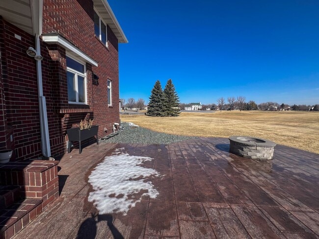 Building Photo - Single Family Home in Moorhead!