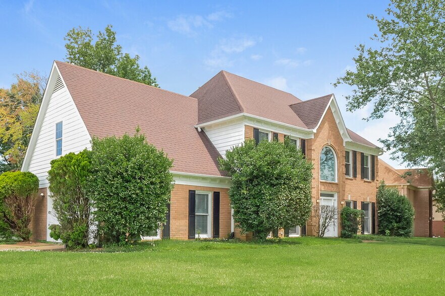 Building Photo - 1776 Lichfield Ct