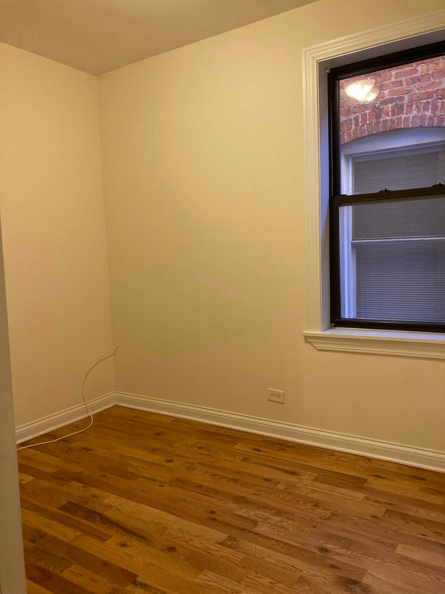 Building Photo - 338 Tudor Ct