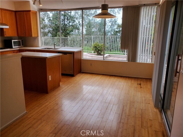Building Photo - 43 Monte Vista