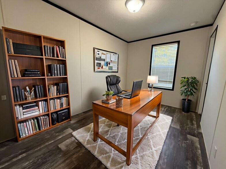 Building Photo - 71651 Juliet Ct