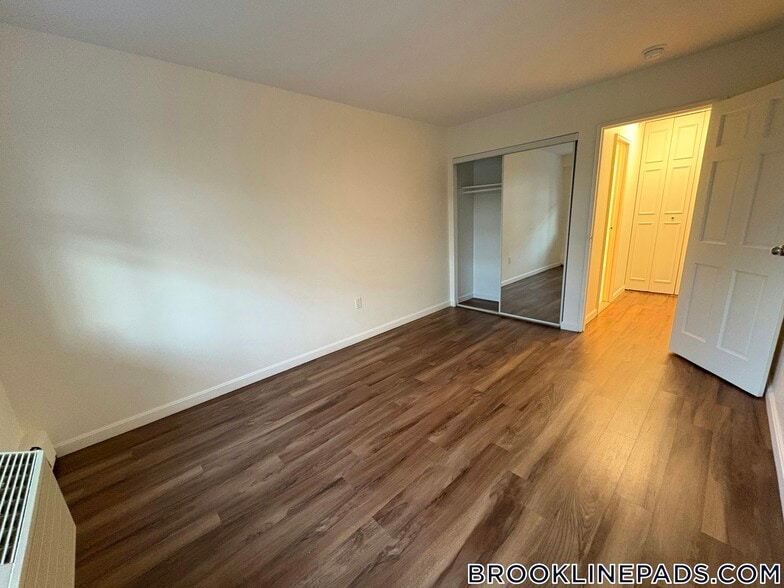 Building Photo - 175 Freeman St