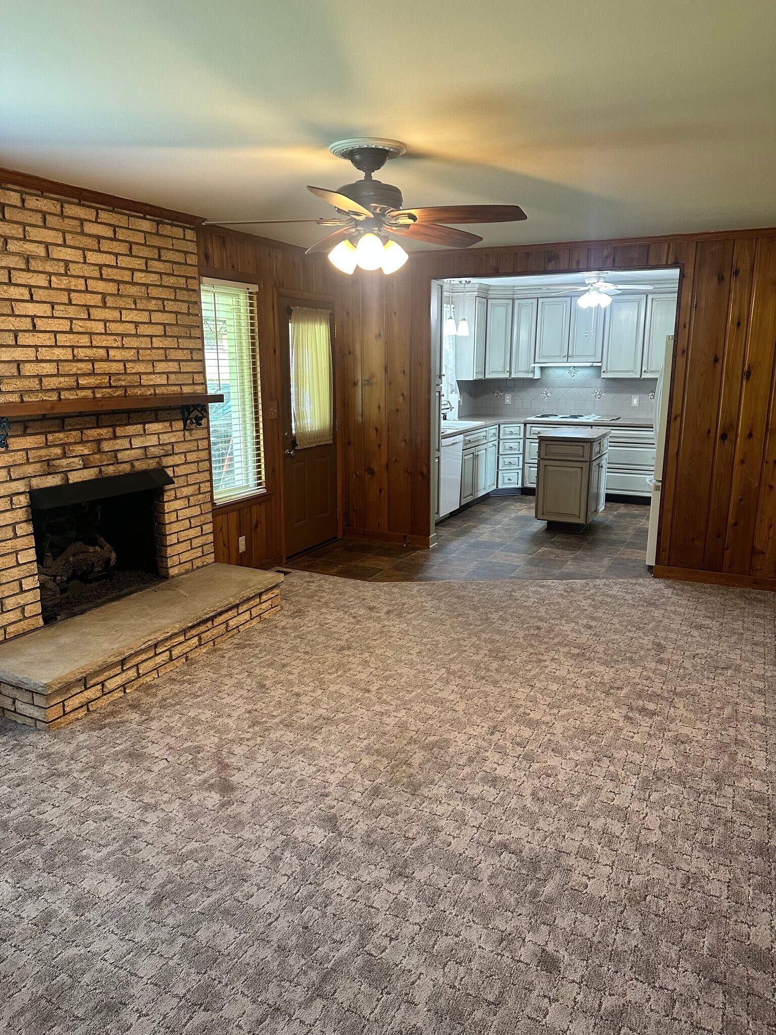 Building Photo - 2916 Windemere Cir