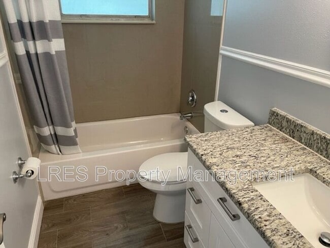 Building Photo - 7116 Nathan Ct