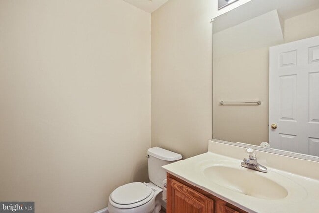 Building Photo - 6294 Wild Swan Way