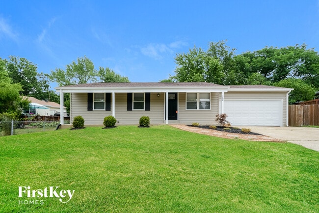 Building Photo - 1706 Pebble Brook Dr