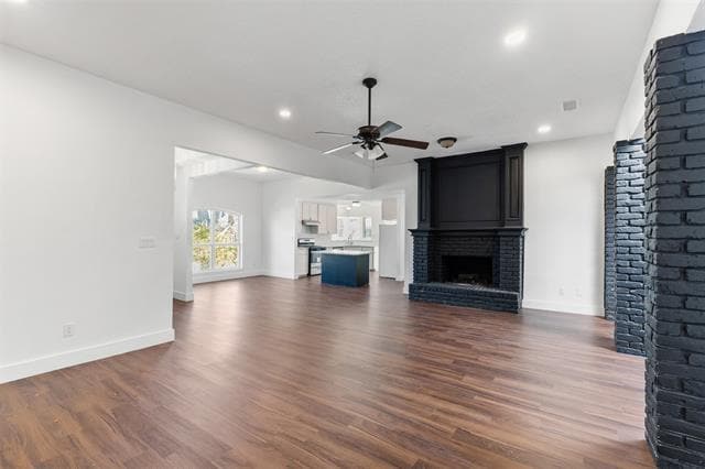 Building Photo - 3005 Club Hill Dr