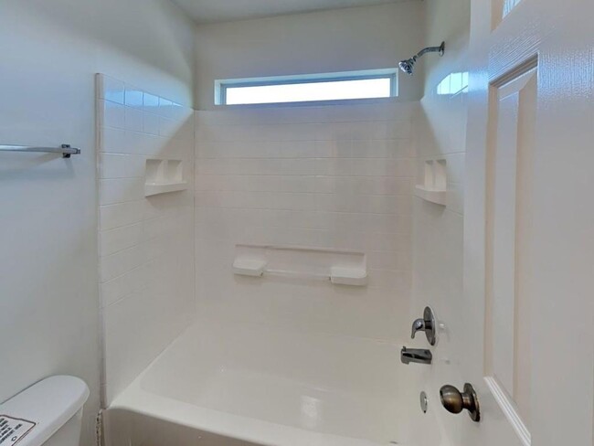 Building Photo - 3915 Hawthorn Glen Ct