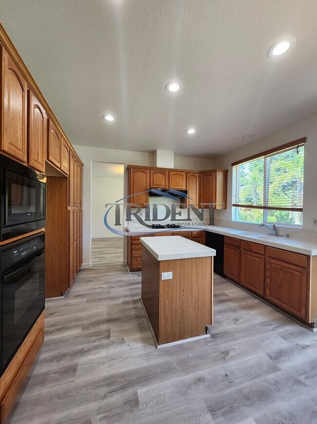 Building Photo - 1218 Galston Dr