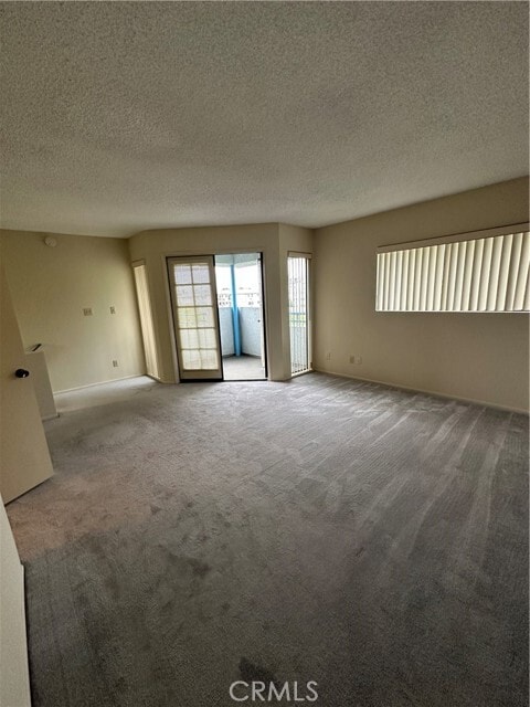 Building Photo - 420 W Milford St