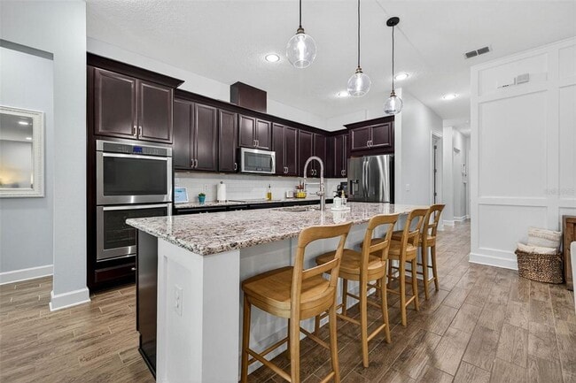 Building Photo - 10522 Cardera Dr