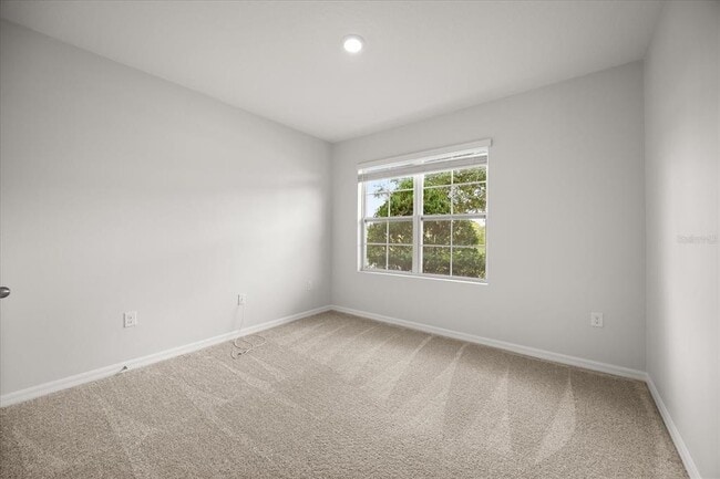 Building Photo - 922 Guadalupe Dr