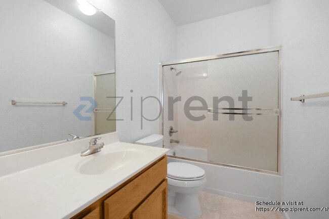 Building Photo - 1918 Ajay Dr