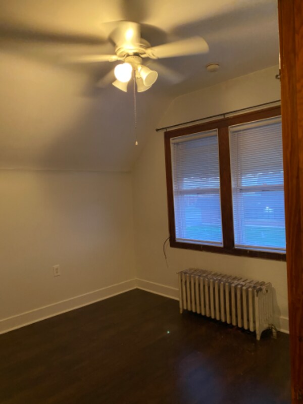 Building Photo - 141 E 23rd St