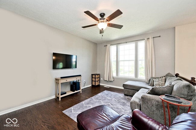 Building Photo - 12692 Tamworth Dr