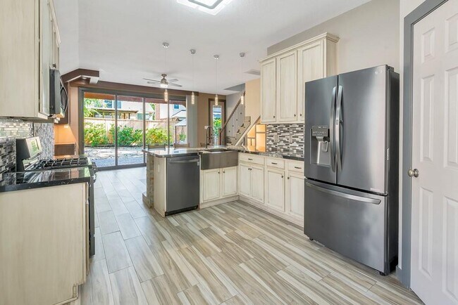 Building Photo - 18 N Star Ridge Cir